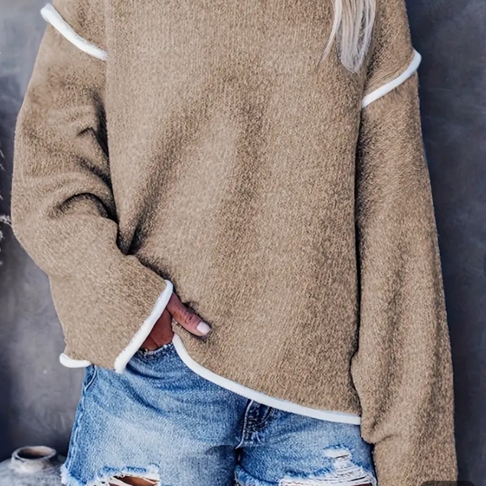 XL CREW NECK PULL OVER SWEATER PIT TO PIT 22